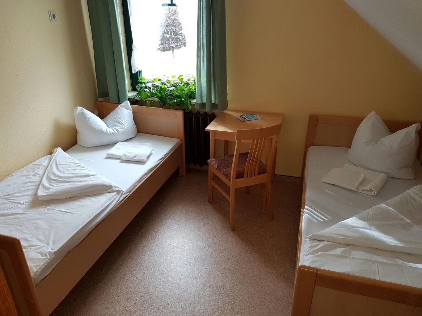 Jugendtours-Feriendorf Ummanz Aparthotel Buitenkant foto