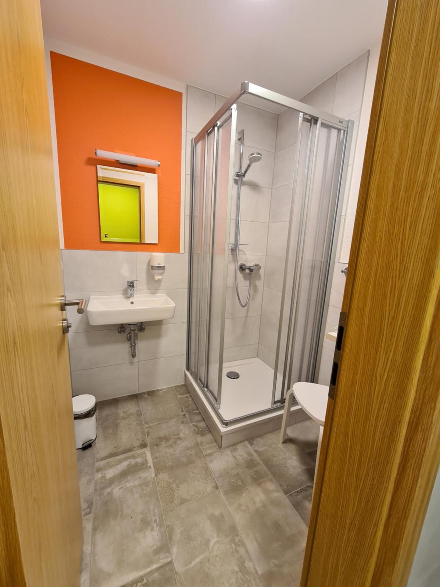 Jugendtours-Feriendorf Ummanz Kamer foto