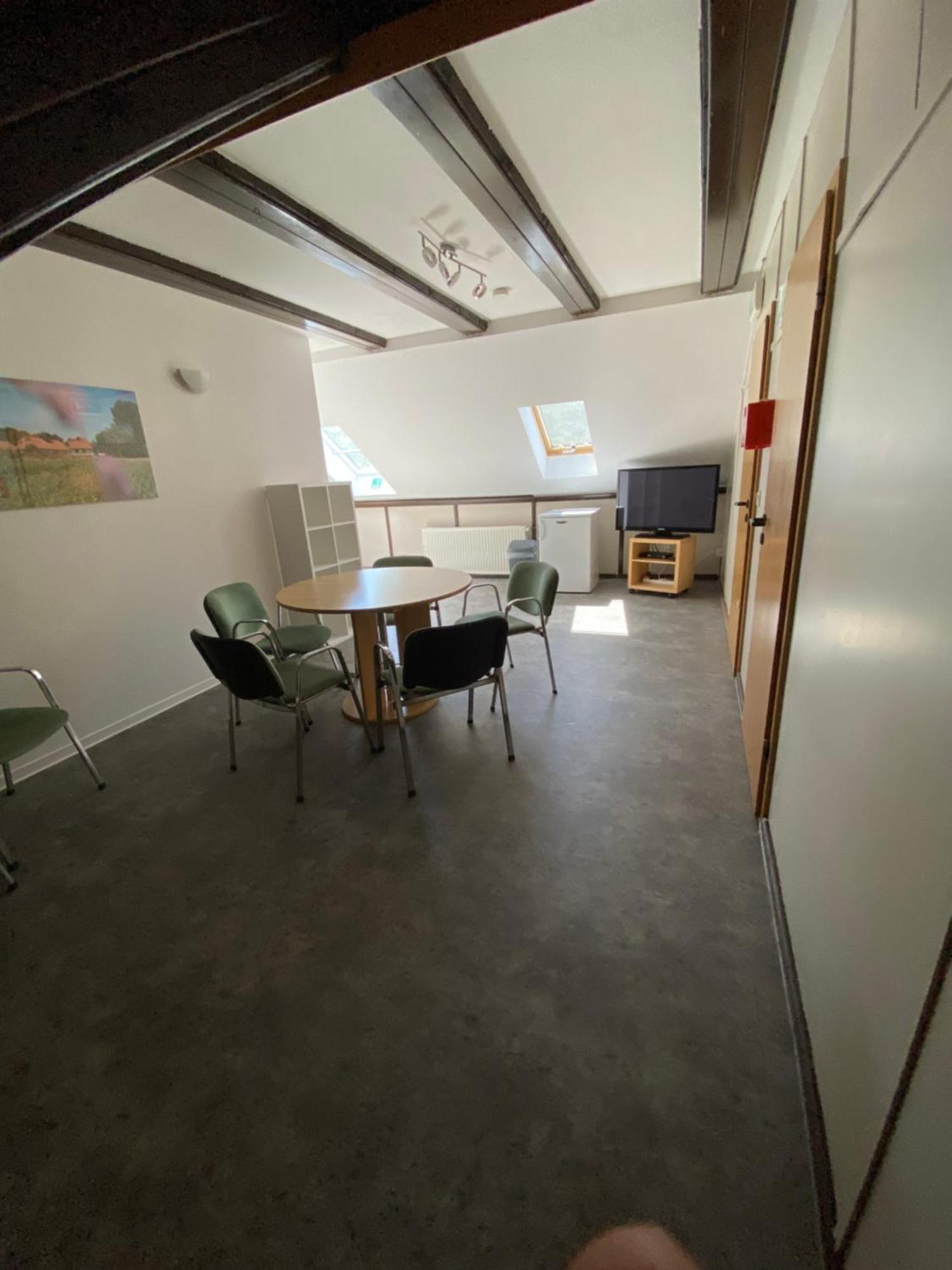 Jugendtours-Feriendorf Ummanz Kamer foto