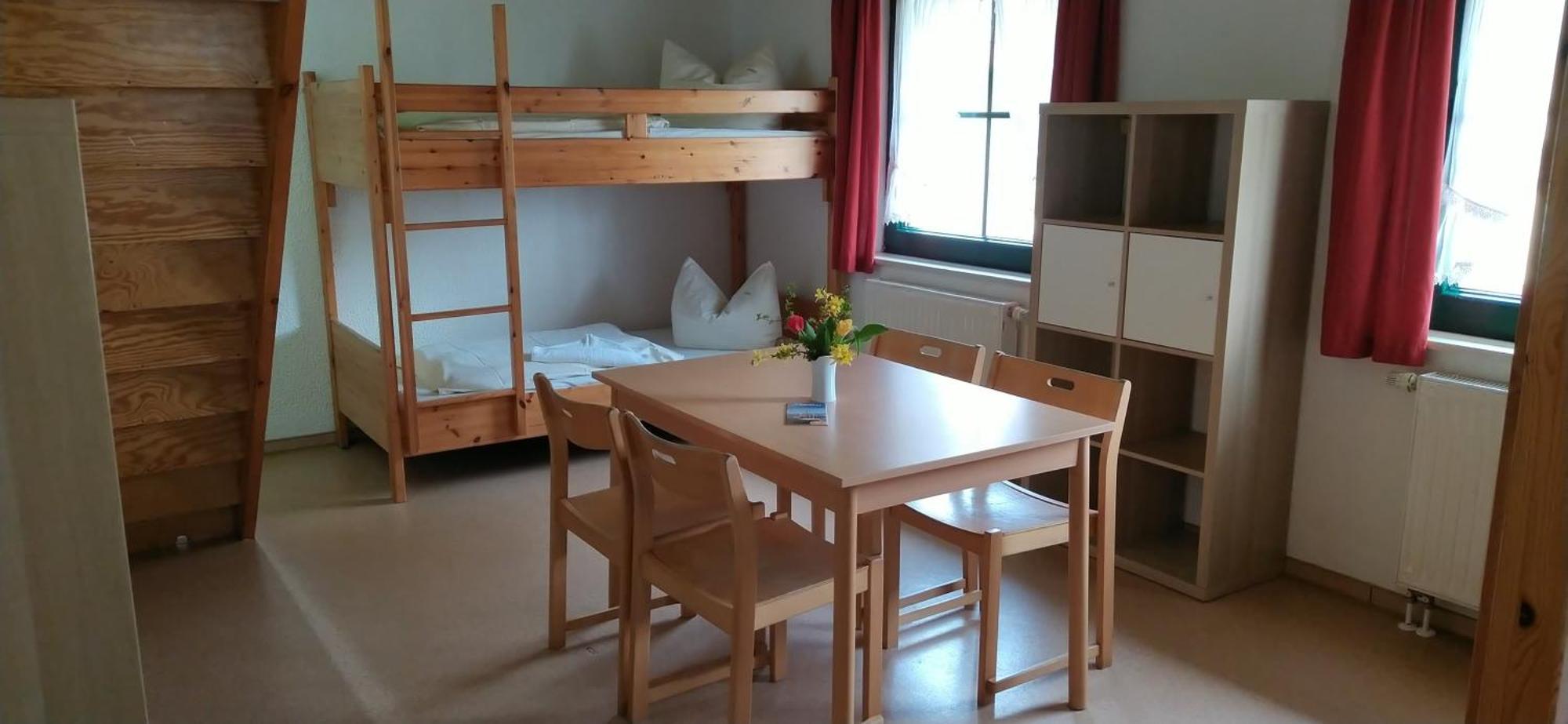 Jugendtours-Feriendorf Ummanz Kamer foto